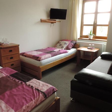 Ubytovaci Hostinec Na Skalach Budislav  ภายนอก รูปภาพ