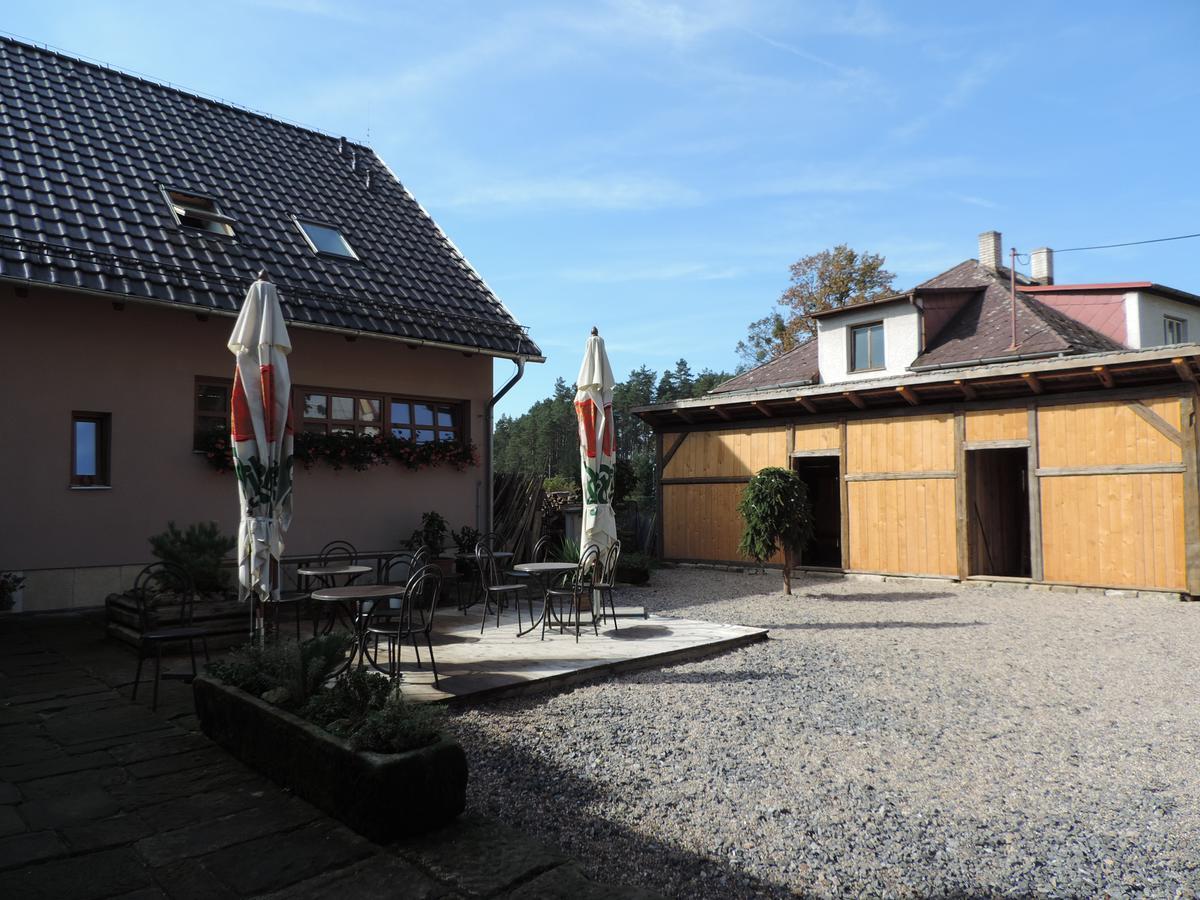 Ubytovaci Hostinec Na Skalach Budislav  ภายนอก รูปภาพ