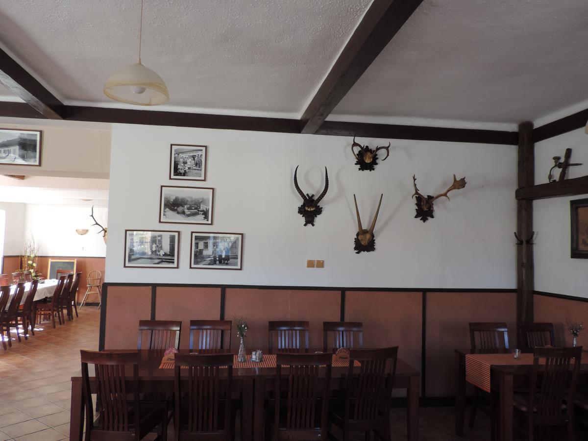 Ubytovaci Hostinec Na Skalach Budislav  ภายนอก รูปภาพ